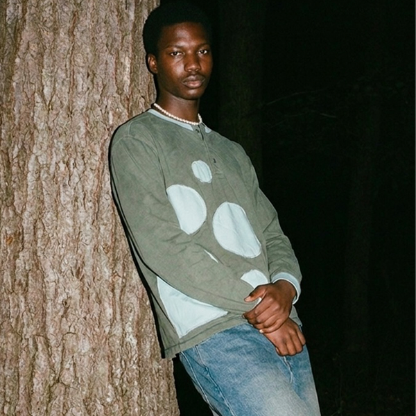 "hiking" tee (sage)