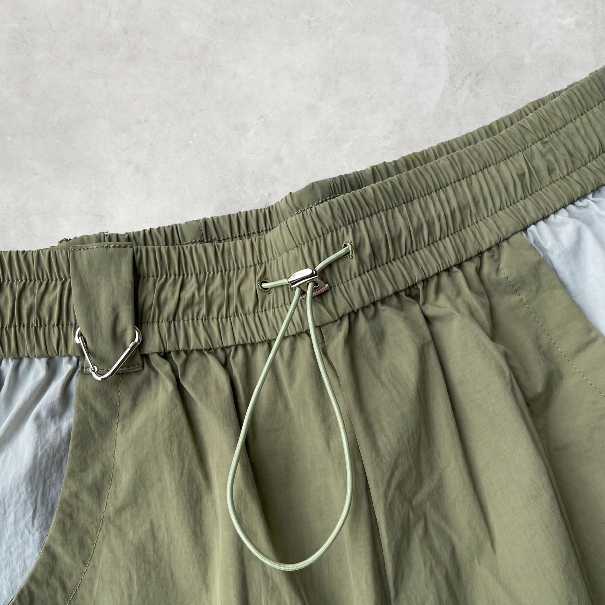 "hiking" shorts (sage)